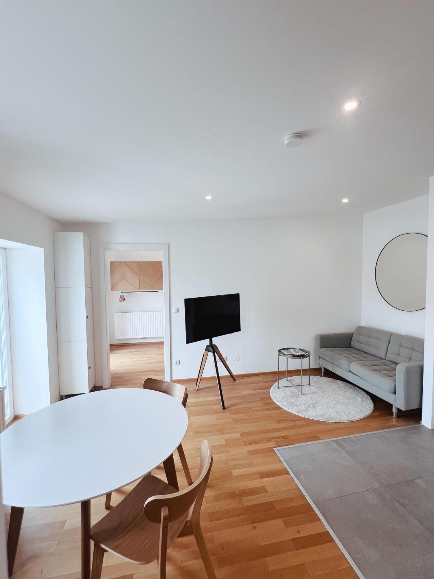 Brunnenmarkt Balcony Apartment Wina Bagian luar foto