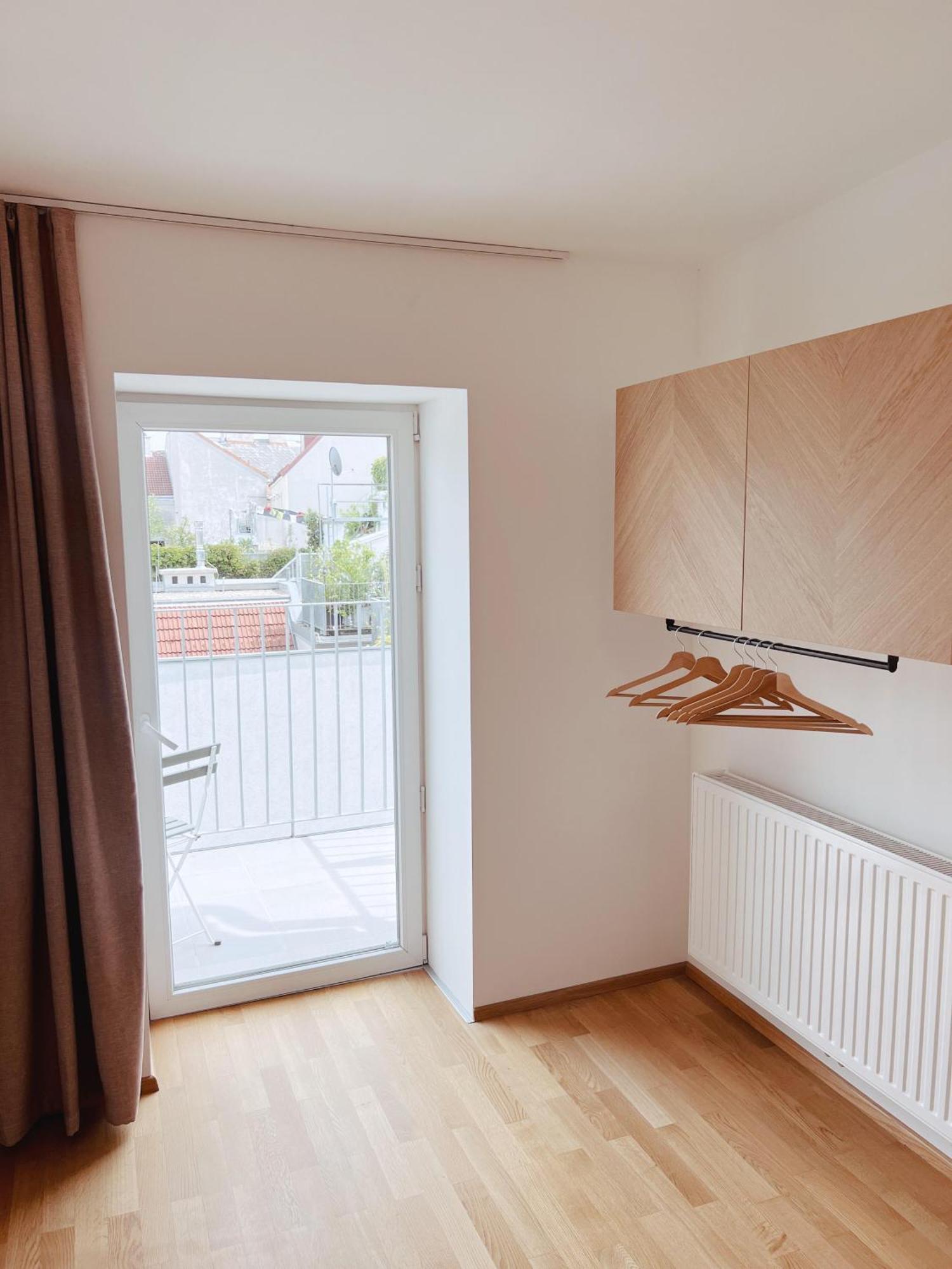 Brunnenmarkt Balcony Apartment Wina Bagian luar foto
