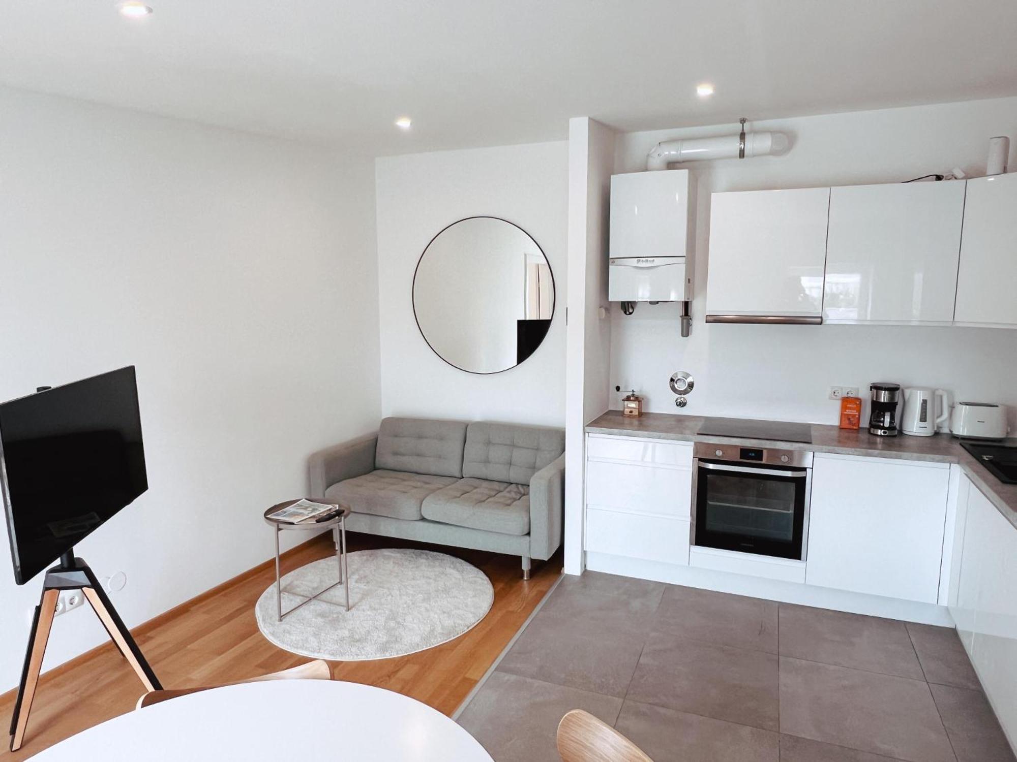 Brunnenmarkt Balcony Apartment Wina Bagian luar foto