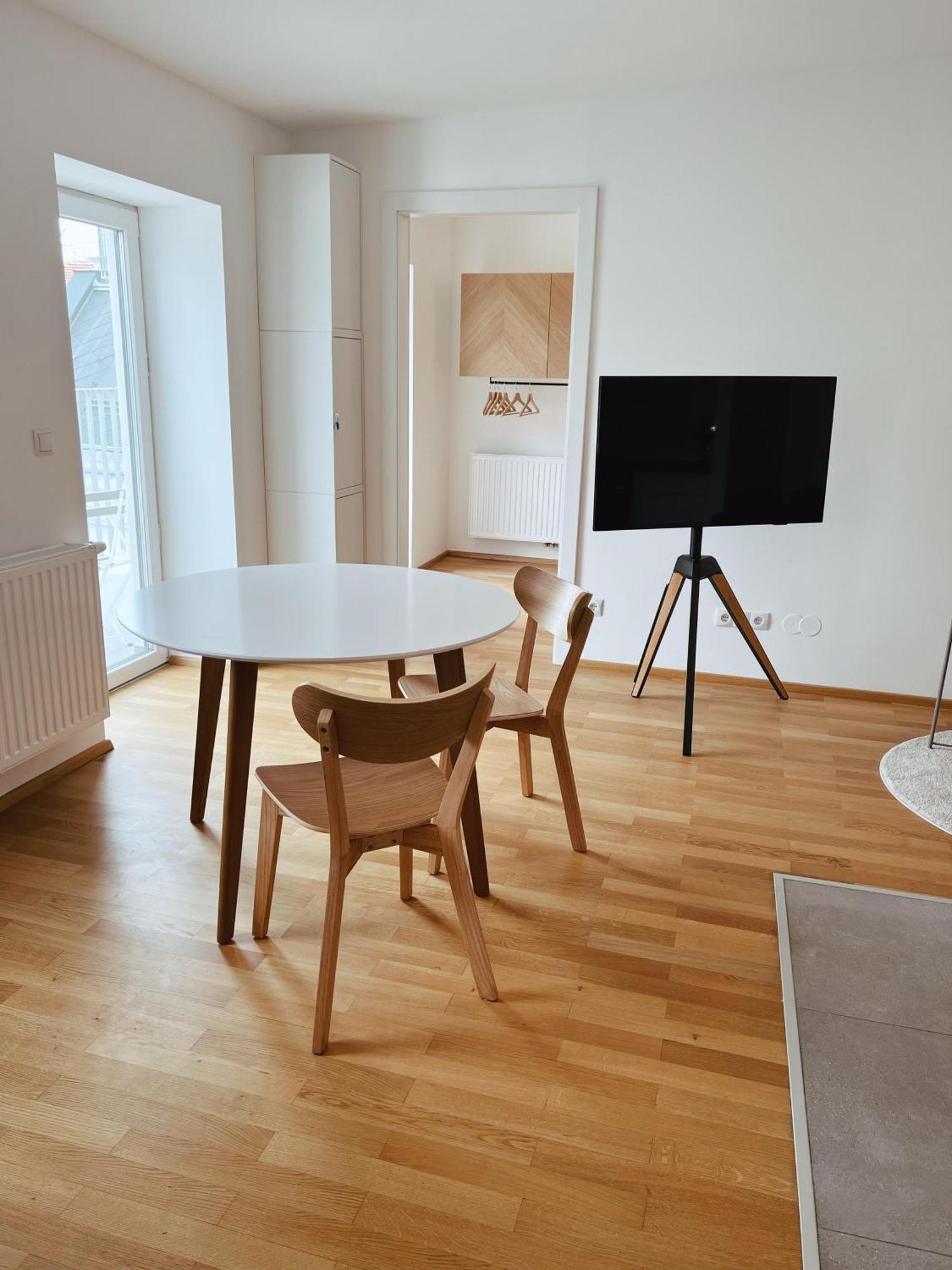 Brunnenmarkt Balcony Apartment Wina Bagian luar foto
